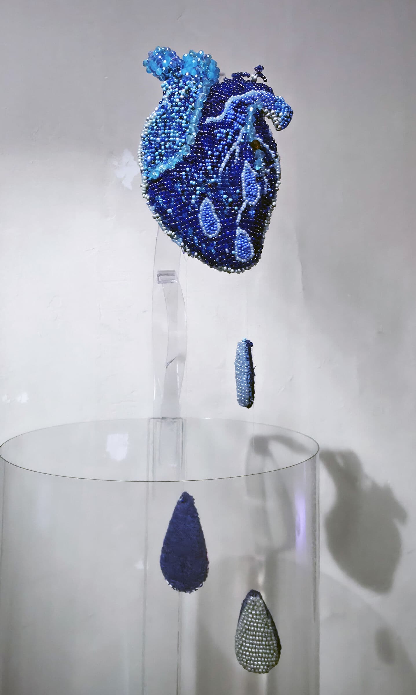 Ksenia Malurika, «Corazón con gotas», 2025